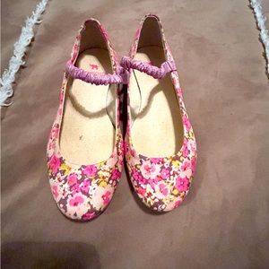 J. Crew Mary Jane Ballet Flats in Floral Print Size 12 in good condition